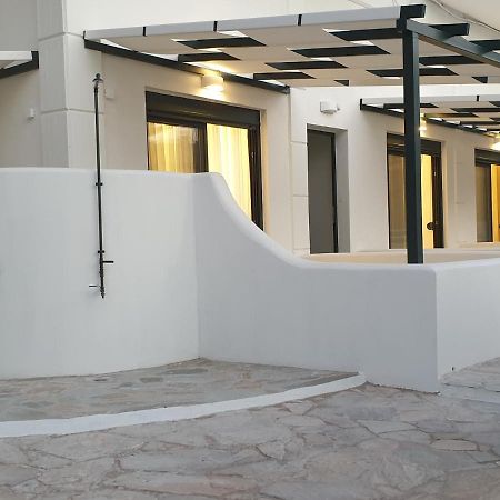 Eantos Studios And Suites Peraía Exterior foto
